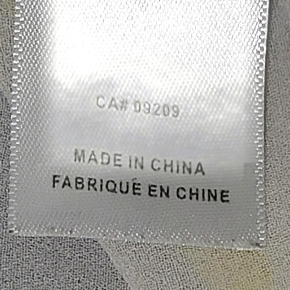 Cleo Women's Petite Brightly Colored Sleeveless Blouse Size S - Picture 11 of 12